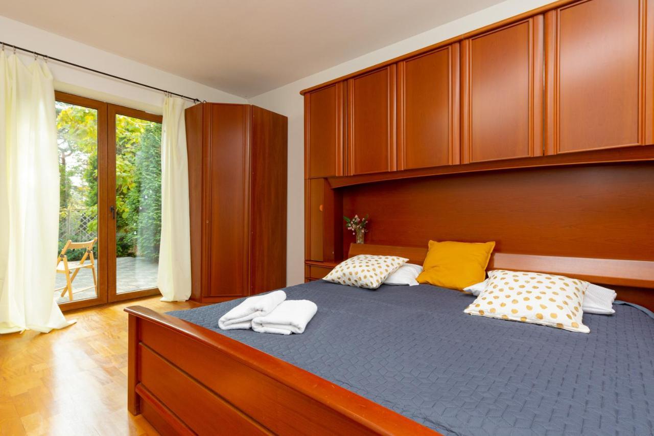 הוילה Holiday House Cinema Experience Warsaw Michalowice By Renters מראה חיצוני תמונה
